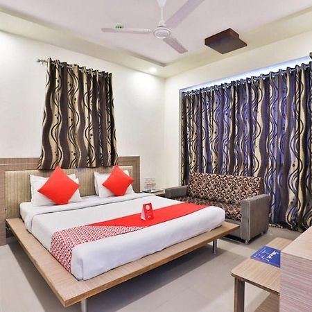 Hotel The Grand Pritam กันตินาการ์ ภายนอก รูปภาพ