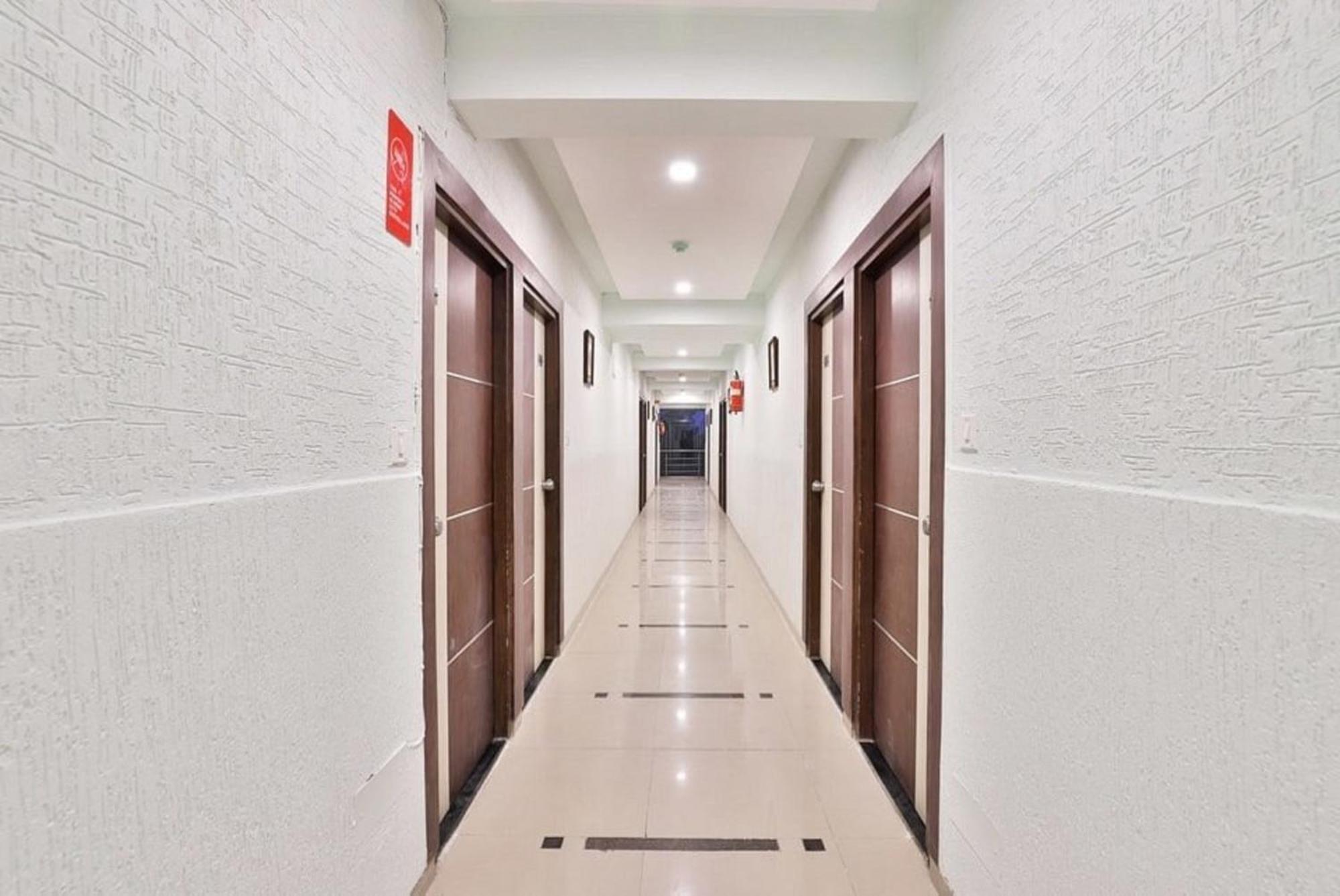Hotel The Grand Pritam กันตินาการ์ ภายนอก รูปภาพ