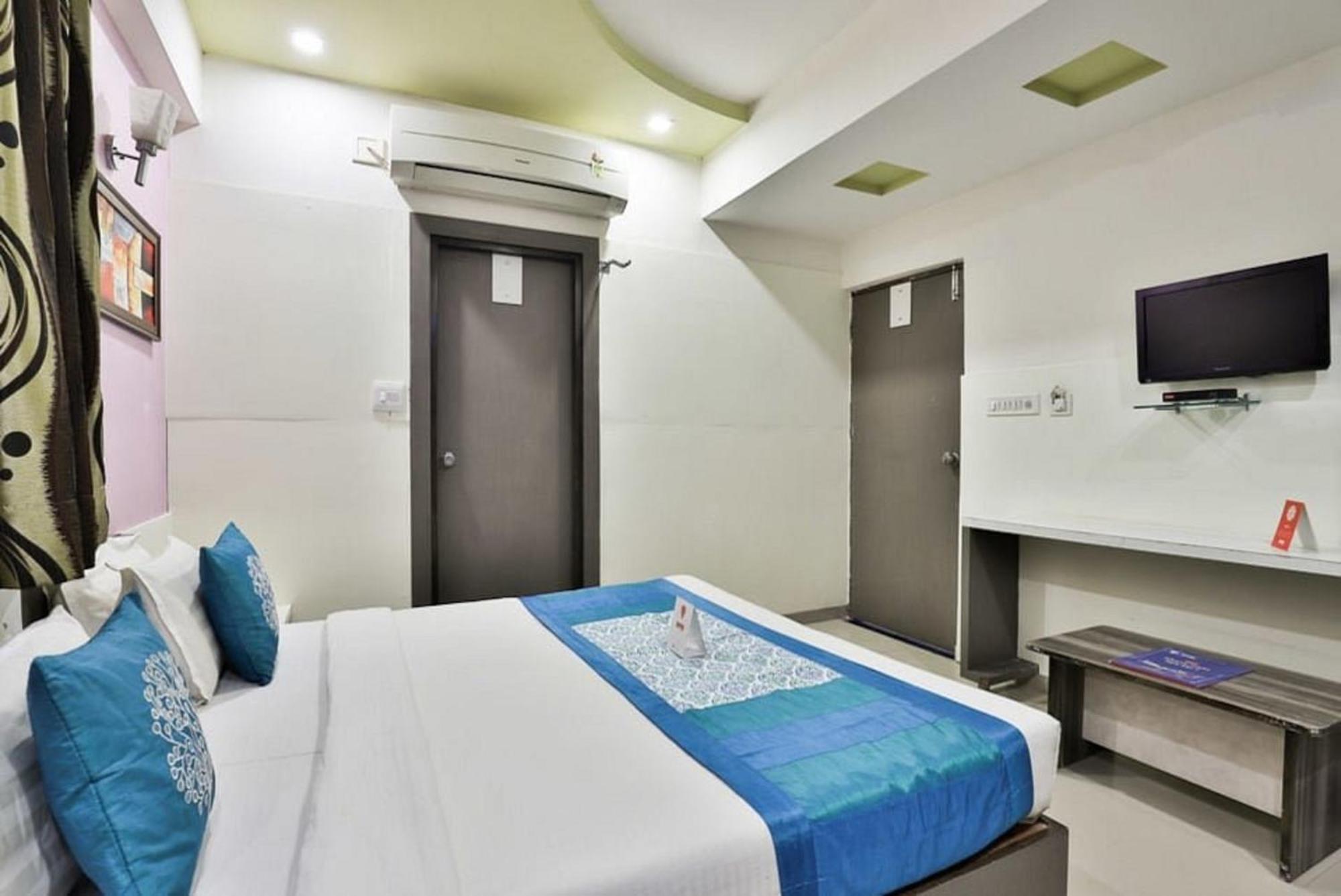 Hotel The Grand Pritam กันตินาการ์ ภายนอก รูปภาพ
